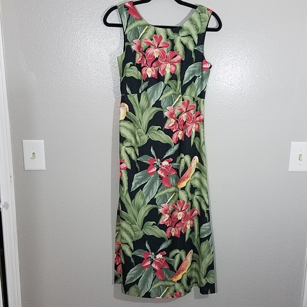 Tommy Bahama 100% silk dress